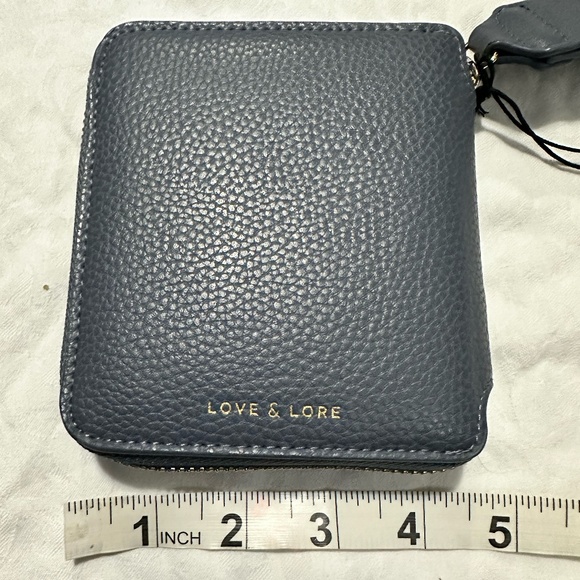Love & Lore Wallet Wristlet NWT - Picture 5 of 8